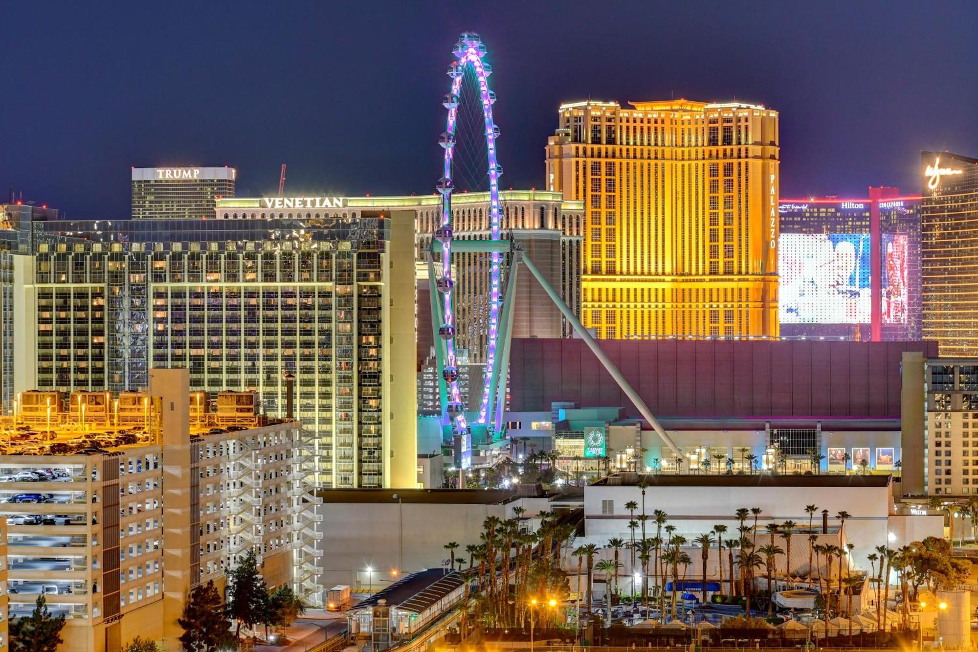 Lucky Gem Penthouse & Luxury Suites At Signature Resort, Strip View 509 ลาสเวกัส ภายนอก รูปภาพ